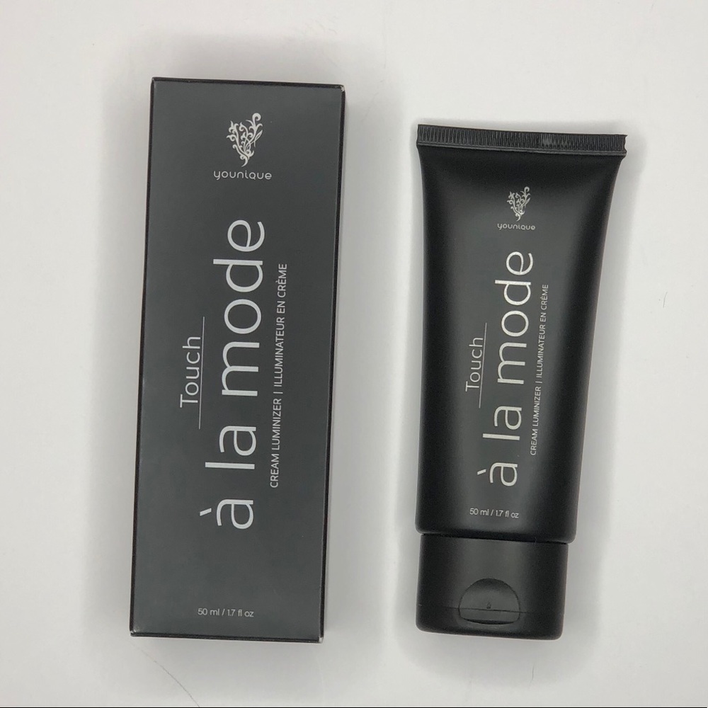 Younique Cream Luminizer - Color Pearly